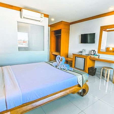 K2 Hotel @ Airport Szuratthani Kültér fotó