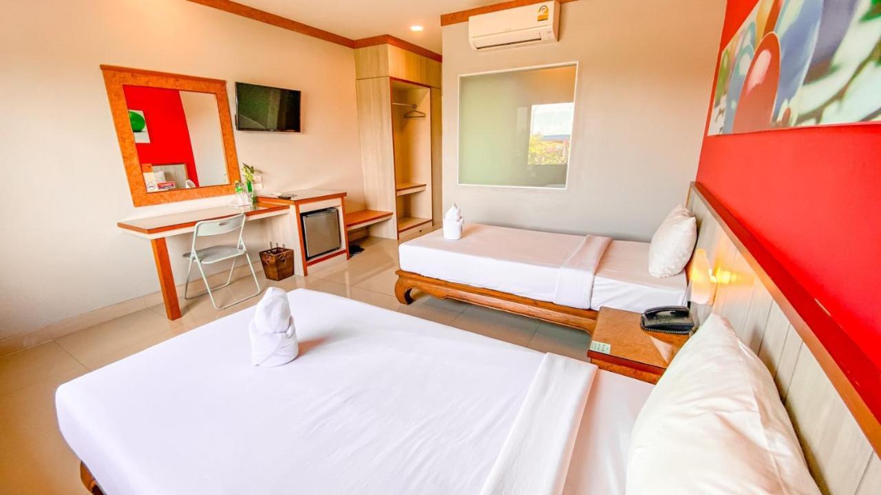 K2 Hotel @ Airport Szuratthani Kültér fotó