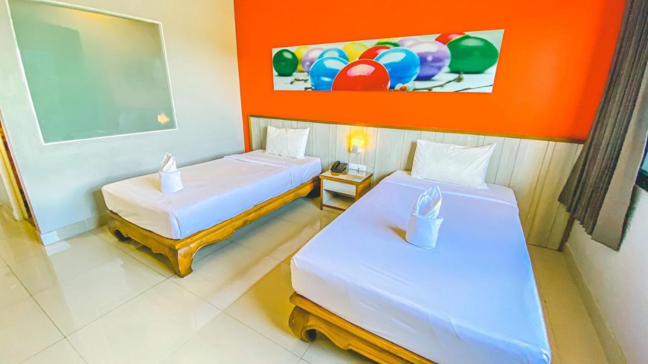 K2 Hotel @ Airport Szuratthani Kültér fotó